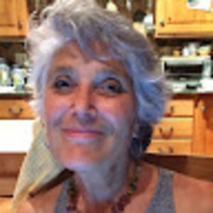 Meet your Posher, Lucia